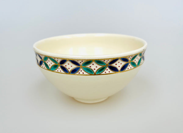 Tenmoku Chawan (Matcha Bowl) – Shippo Tsunagi – Ivory / Black
