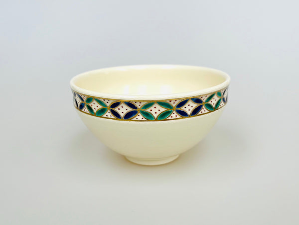 Tenmoku Chawan (Matcha Bowl) – Shippo Tsunagi – Ivory / Black