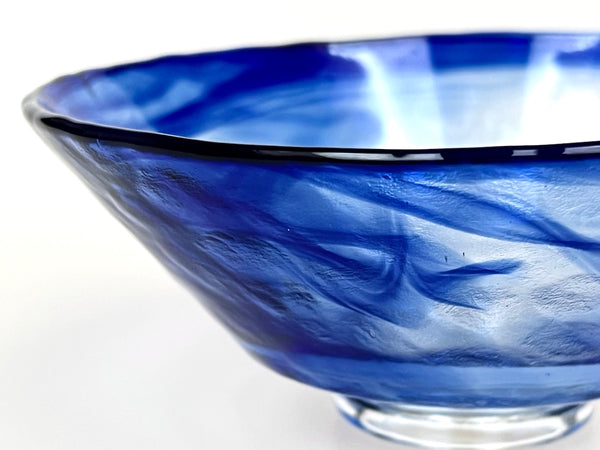 Glass Hirachawan (Summer Matcha Bowl) – Giyaman Ruri (Lapis Lazuli)