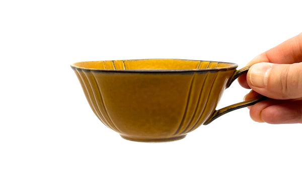 Teacup with saucer Mino – Classic Café (200 ml)