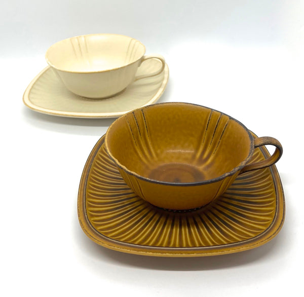 Teacup with saucer Mino – Classic Café (200 ml)