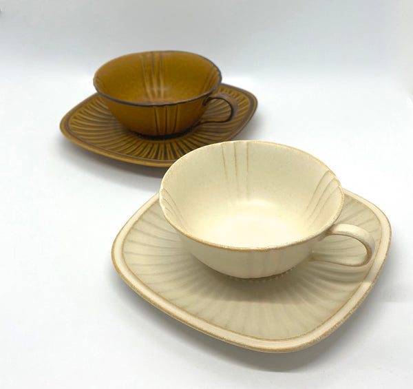 Teacup with saucer Mino – Classic Café (200 ml)